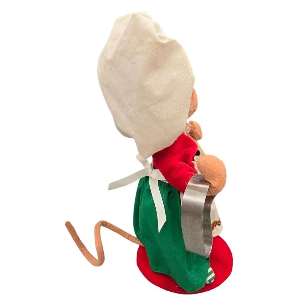 Annalee 2008 Chef Mouse Doll Rolling Pin & Cookie Cutter 10